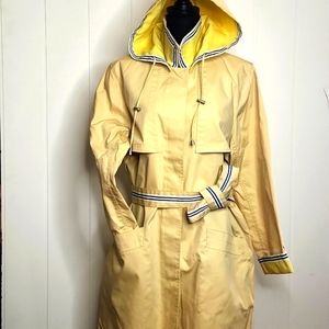 Dennis Basso pale yellow waterproof double gun flap long length trench coat
